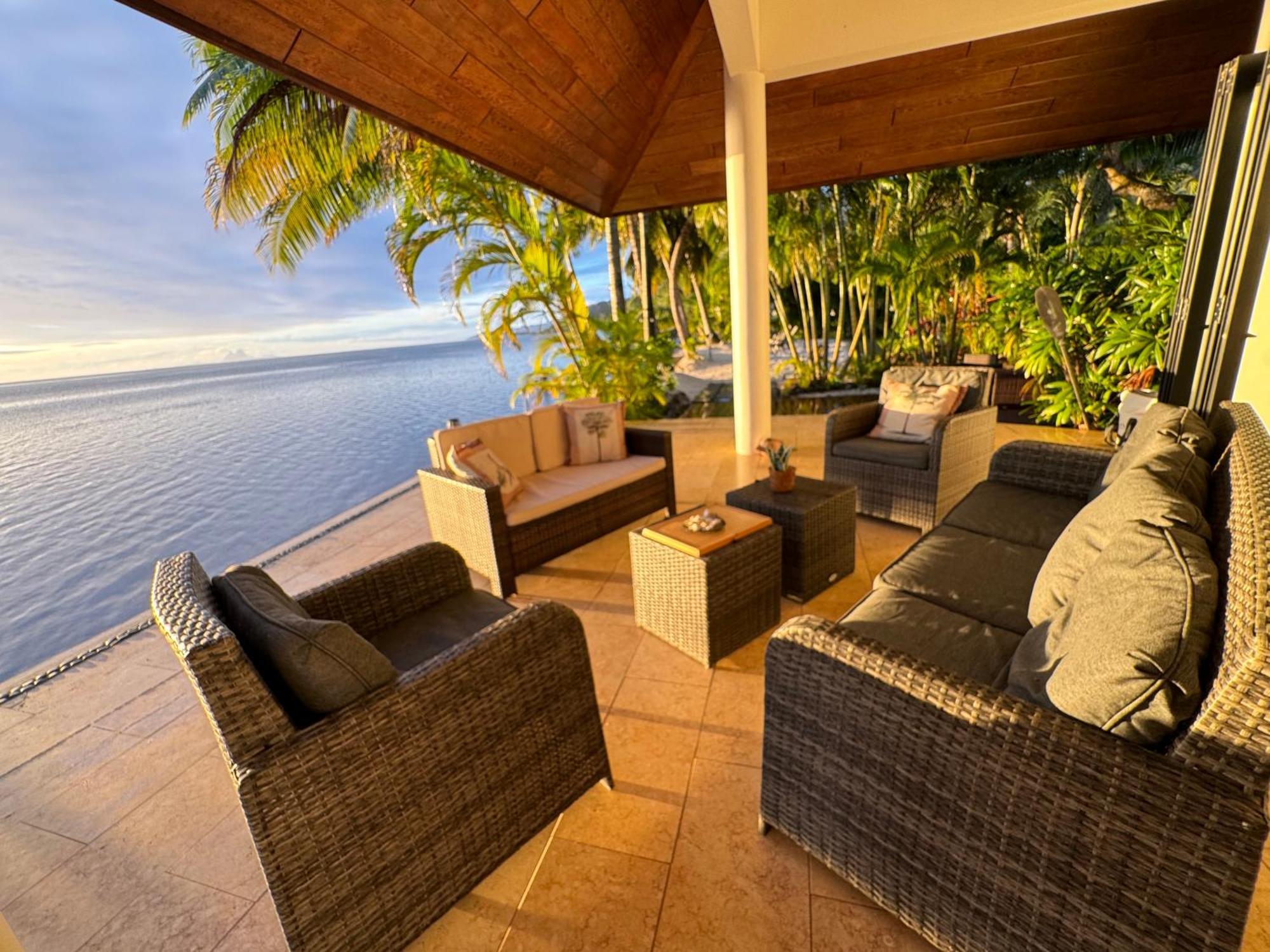 Ocean Breeze Villa Tevaitoa Exterior photo